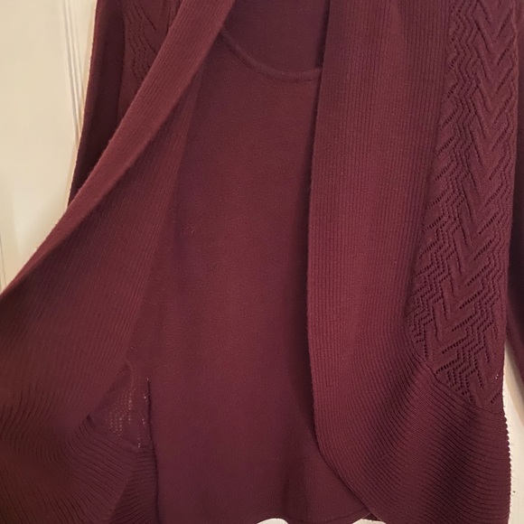 Croft and Barrow Cardigan Sweater with inside top - Picture 6 of 9